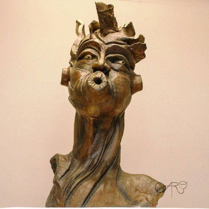 В онлайн-галерее представлены скульптуры Фабиана Каро.